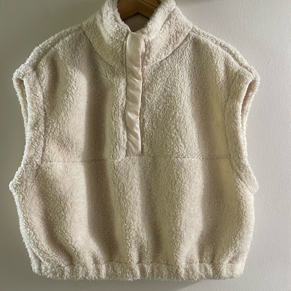 Forever 21 Jackets & Blazers - Cream vest